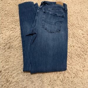 American Eagle Outfitters Indigo Denim Jeans Size 6 Long